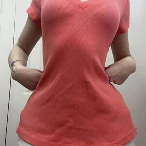 fitted tshirt in coral color